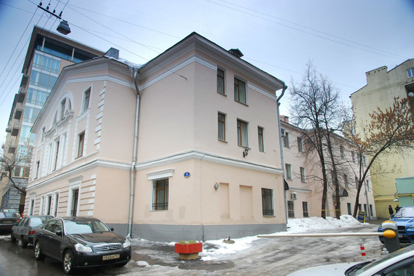 119034, г. Москва, Барыковский переулок, 4с2